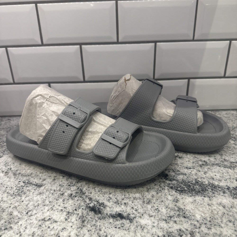 J Slides Beach Size 9 M Grey Eva Two‎ Strap Buckle Summer Sandals Comfort New
